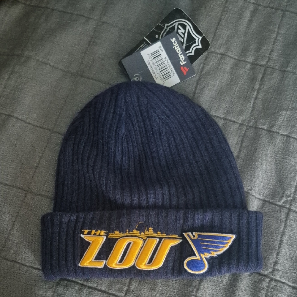 nwt FANATICS St Louis Blues The Lou Beanie Blue+Gold Patch Knit Cap Hat new